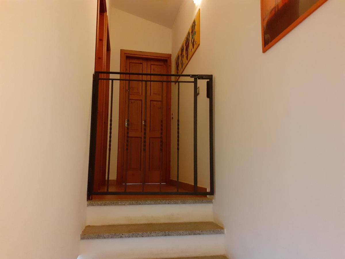 Villa Su Due Livelli Super Accessoriata SantʼAnna Arresi Εξωτερικό φωτογραφία