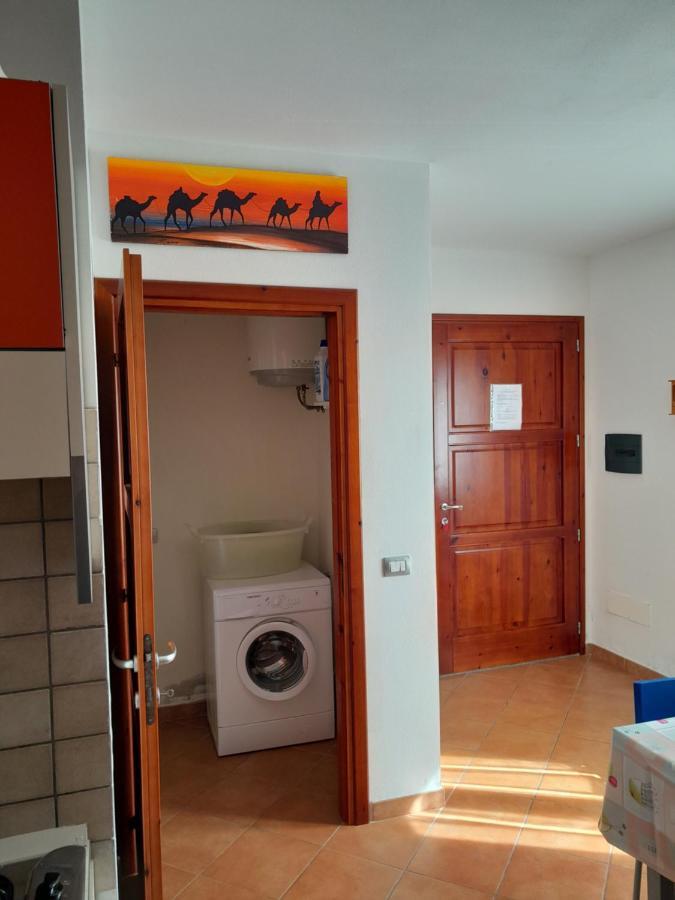 Villa Su Due Livelli Super Accessoriata SantʼAnna Arresi Εξωτερικό φωτογραφία