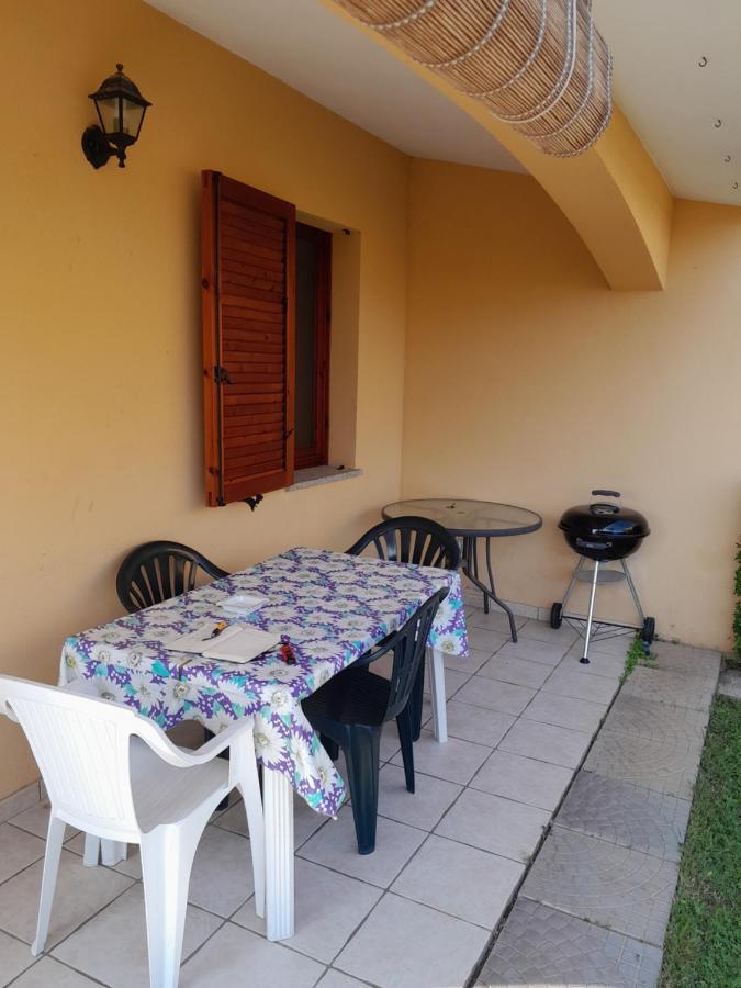 Villa Su Due Livelli Super Accessoriata SantʼAnna Arresi Εξωτερικό φωτογραφία