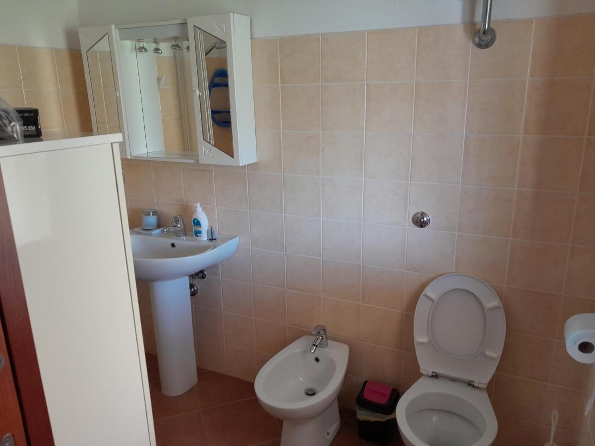 Villa Su Due Livelli Super Accessoriata SantʼAnna Arresi Εξωτερικό φωτογραφία